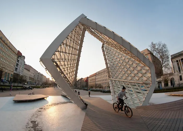 Апартаменти In The Center *