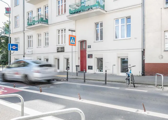 In The Center * 포즈난